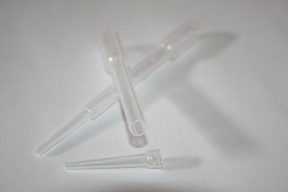 Abgeschnittene Pipette für die Ernährung